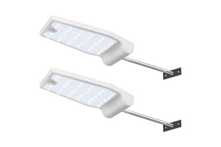 Best Solar Pillar Lights – Reviews and Buyer’s Guide – Helius Hub.